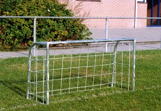 Afbeelding van  Klein gegalvaniseerd stalen doel 1.50mx 0.75m