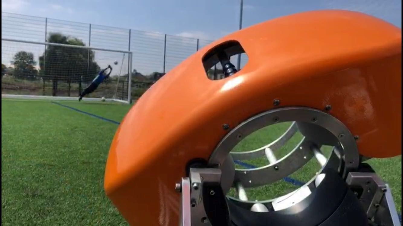 Supaturf LANCEUR DE BALLON PROFESSIONNELLE PREMIUM — free download