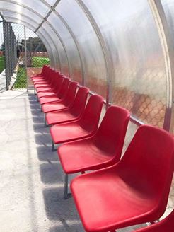 Abri de football - Bancs de remplacement 1
