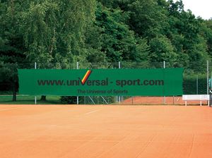 Publicité sur pare-brise en surimpression avec Universal Sport